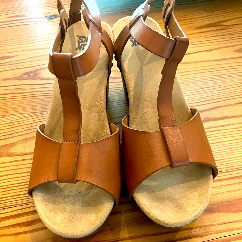 Muk Luk Heels, Size 9